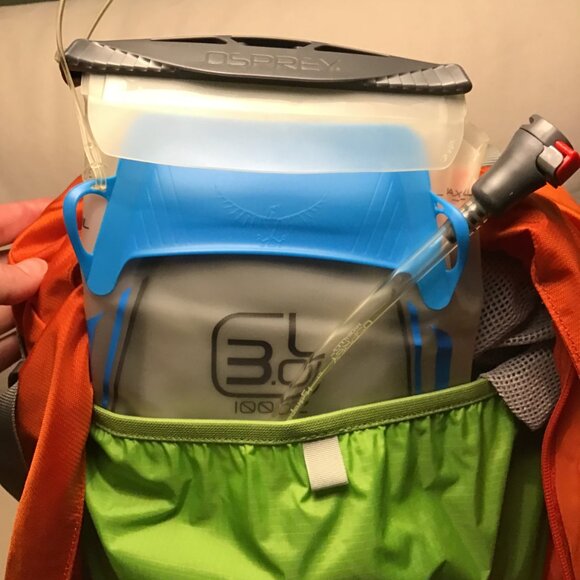 NWOT Osprey Stratos 24 Orange Hiking Backpack - Picture 5 of 6